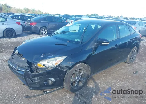 2014 Ford Focus Se z USA, uszkodzony, nr VIN 1FADP3F29EL297854